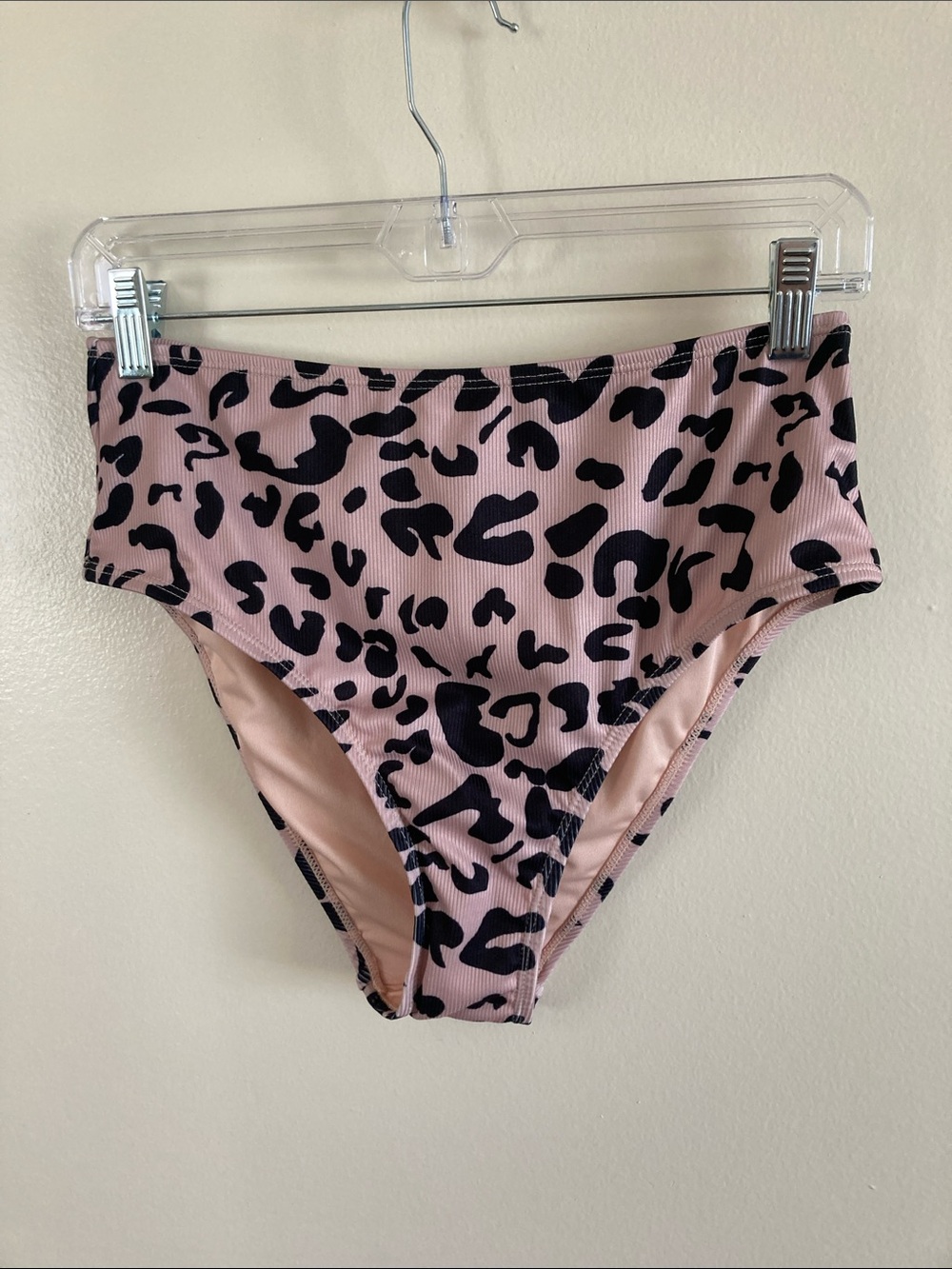 High-Rise Leopard Print Bikini Bottoms - Pink